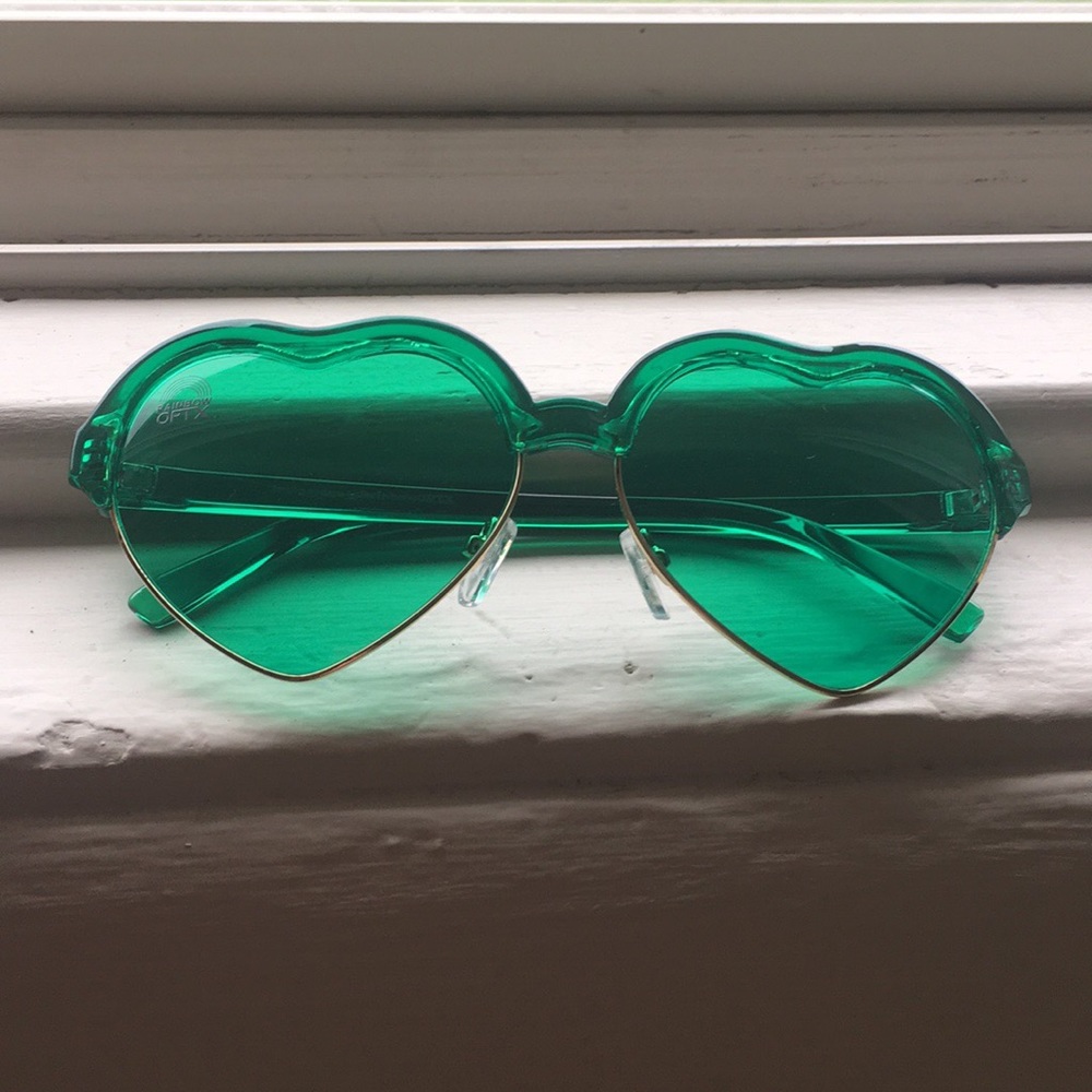 Rainbow Optix color therapy glasses.